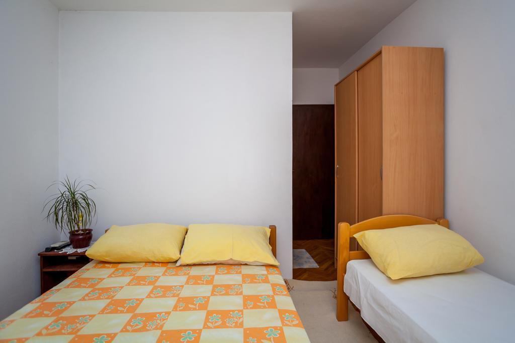 Apartments Marko Tivat Oda fotoğraf