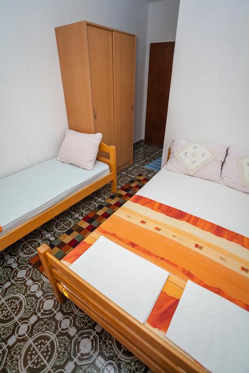 Apartments Marko Tivat Oda fotoğraf